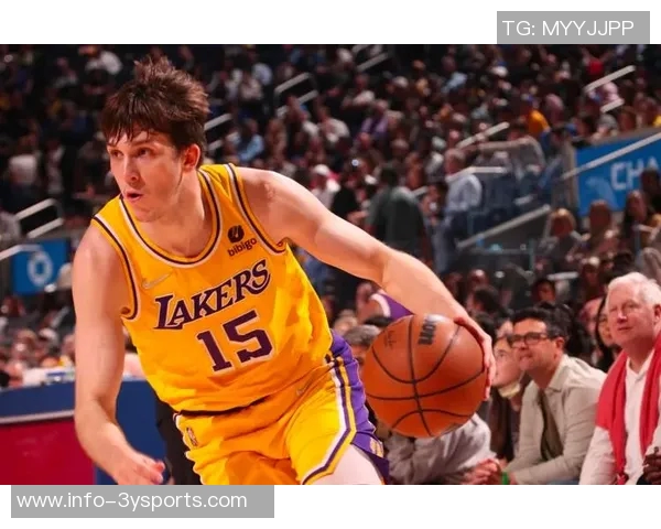 鹈鹕新秀费尔斯展示个性风格DIY克罗心主题球鞋引发关注